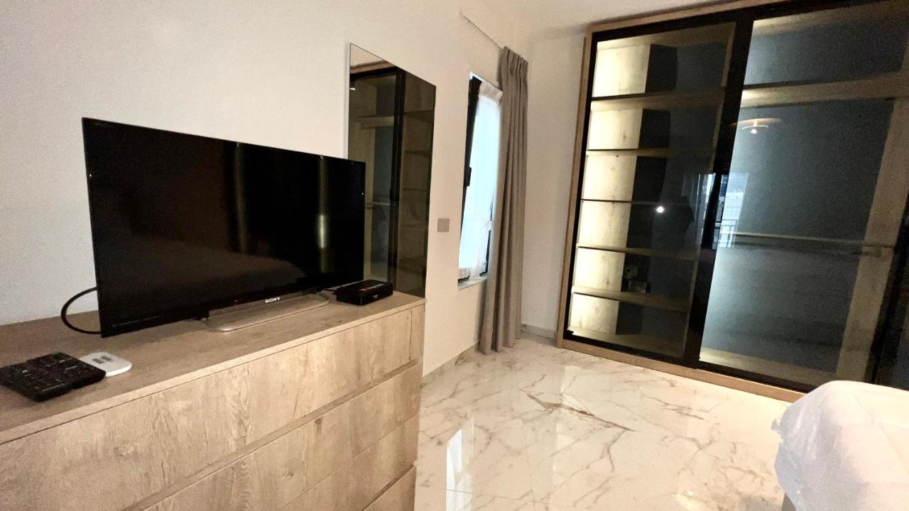 Zeus Tirana Suite Deluxe المظهر الخارجي الصورة